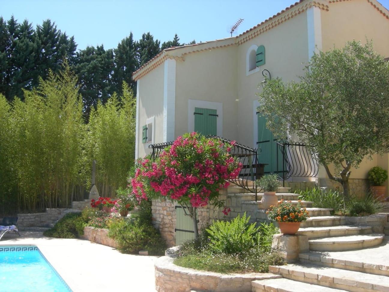 Vacances Carnoux-en-Provence Екстер'єр фото